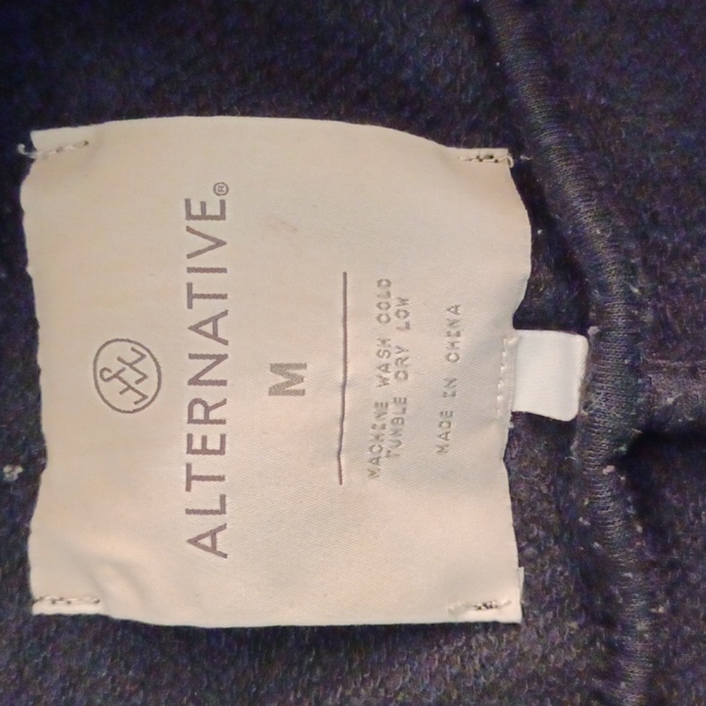 Alternative Jacket - Picture 3 of 5